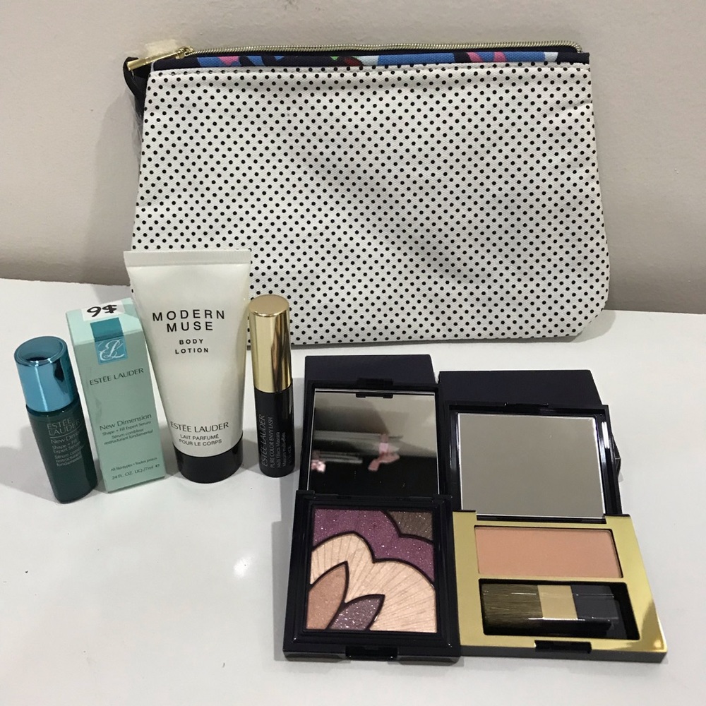 Brand new Estée Lauder skincare makeup set